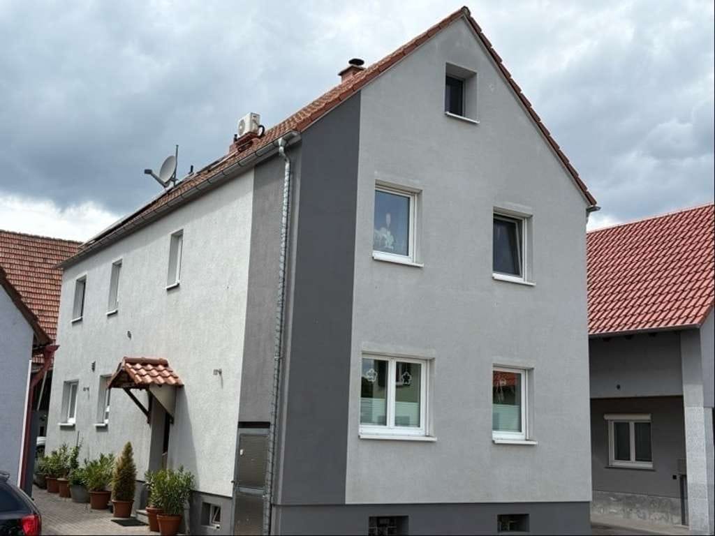 Immobilie in Offenbach an der Queich - Modernes Wohnen mit viel Platz - Bild 1