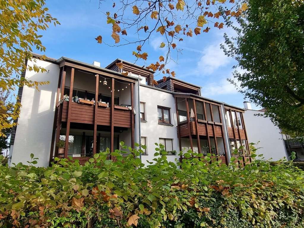 Immobilie in Liederbach - 2-Zimmer-ETW mit Dachterrasse in Liederbach! - Bild 2