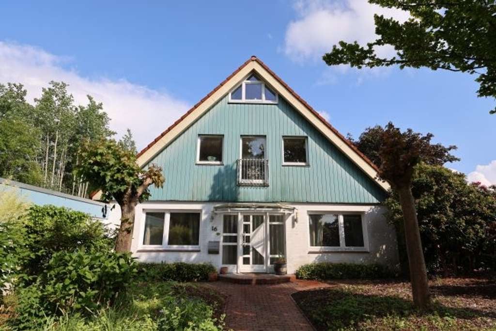Immobilie in Heide - Komfortables Architektenhaus mit Galerie, Garage und großem Grundstück in Heide-Ost - Bild 2