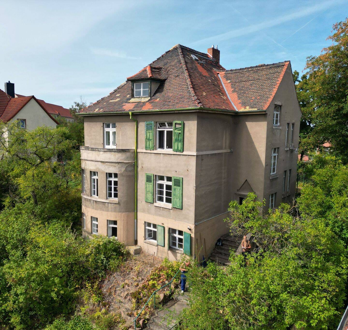 Immobilie in Halle (Saale) - Einzigartige Einzeldenkmal-Villa in Kröllwitz - Bild 1