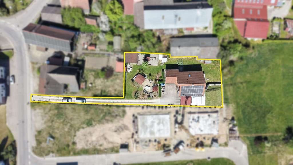Immobilie in Ostrach - Platz für Familie, Arbeit und Vermietung – vielseitige Immobilie in ruhiger Lage - Bild 3