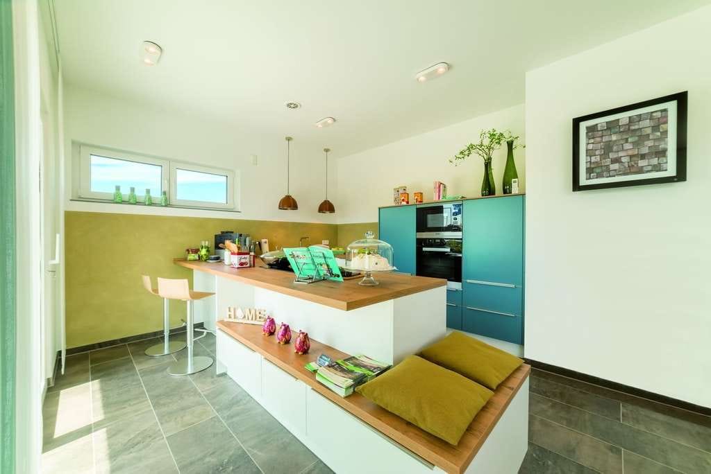 Immobilie in Kößlarn - Ihr Traumhaus wartet - Individuell geplantes Fertighaus mit viel Platz und Energieeffizienz - Bild 4