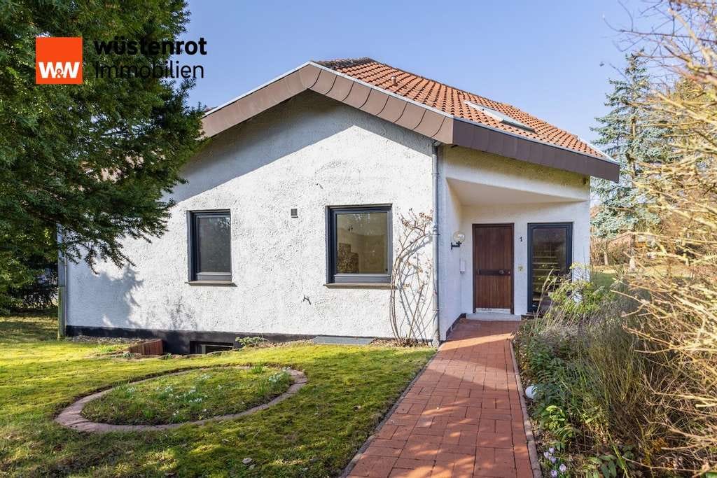 Immobilie in Vellmar - +++ Großzügiges Architektenhaus mit Garage in Bestlage Vellmar nahe Rathaus +++ - Bild 1