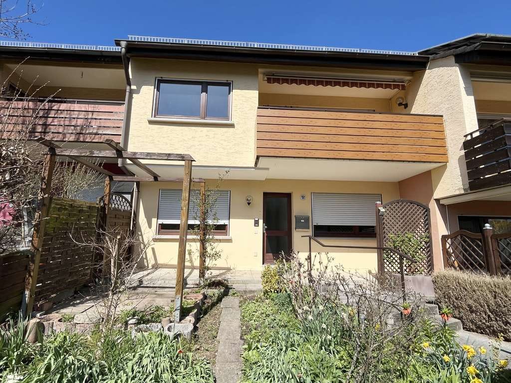 Immobilie in Niederstetten - Gepflegtes Reihenmittelhaus mit Weitblick - Bild 0