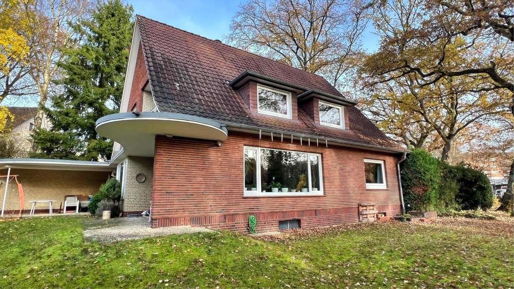 Immobilie in Glinde - Kapitalanlage: Großes Zweifamilienhaus! - Bild 3
