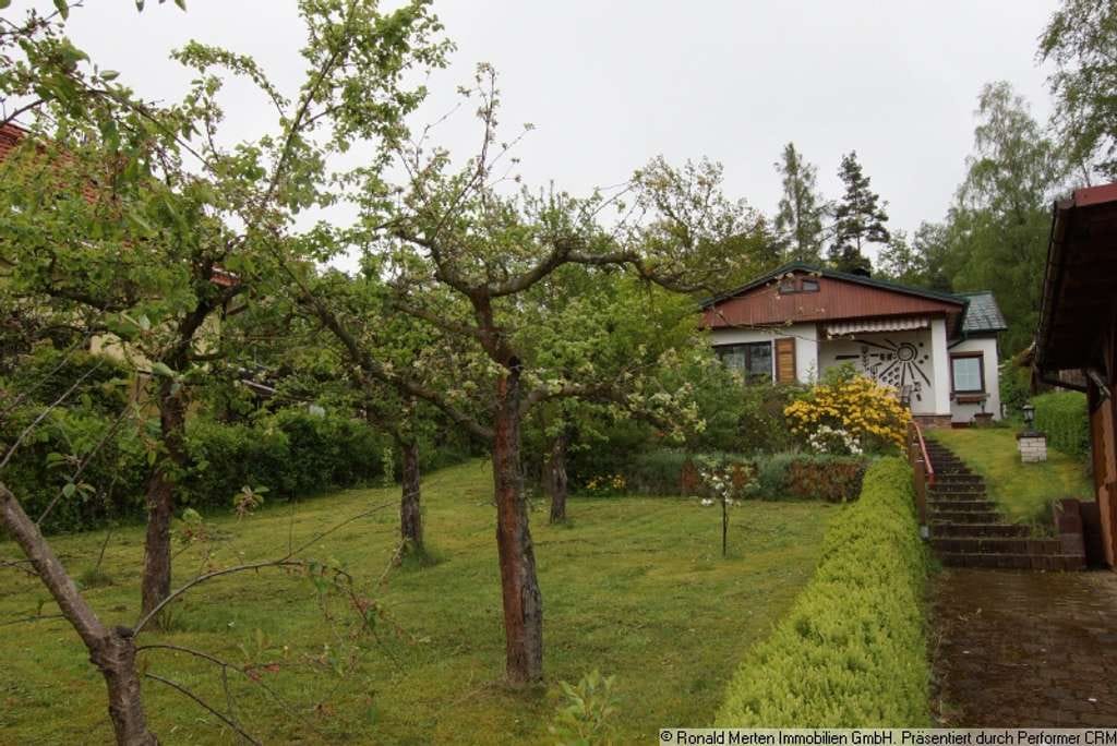 Immobilie in Luisenthal - kleines Haus mit sonnigen Garten, Garage , 2 Carports, Werkstatt und Waldstück - Bild 0