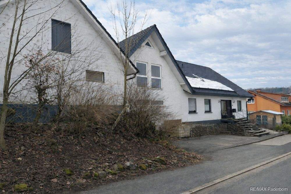 Immobilie in Nieheim - Landhaus mit vielen Möglichkeiten! - Bild 4