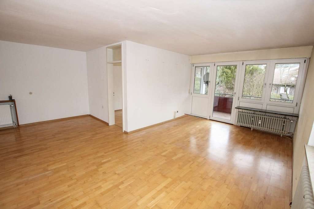 Immobilie in Waldkirch - 3-Zimmer-Wohnung mit zwei Balkonen, Garage & Aufzug – zentral in Waldkirch - Bild 2