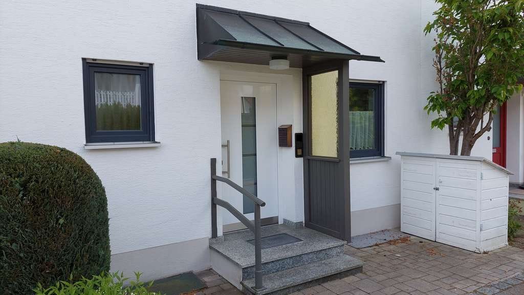 Immobilie in Buchloe - Buchloe: Geräumiges Reihenmittelhaus in ruhiger Lage - Bild 0