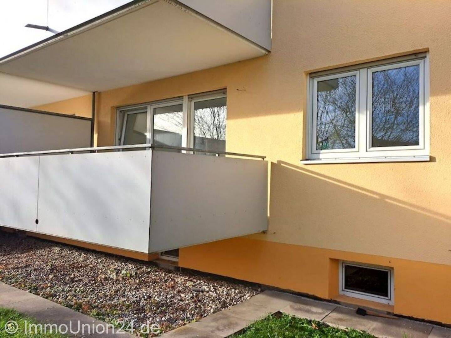 Immobilie in Lehrberg - SOFORT freie 42 qm Komfortwohnung mit herrlichen SONNEN- BALKON + NEUES Bad + KfZ Stellplatz - Bild 1