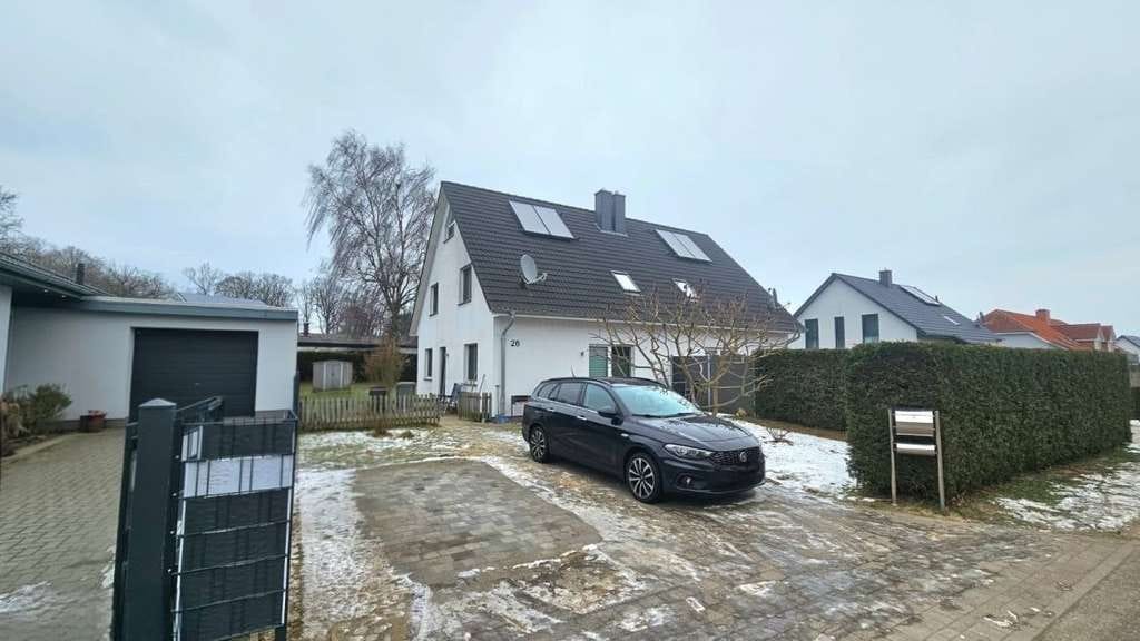 Immobilie in Klausdorf - Ihr Familienglück in Wassernähe - Bild 0