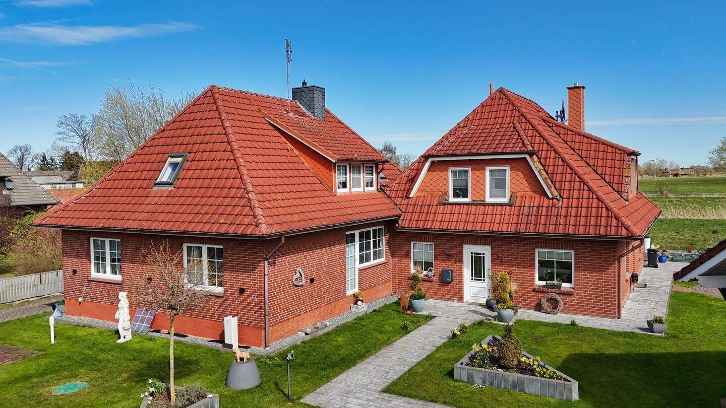 Immobilie in Loxstedt - Flexibel nutzbares Ein- bis Zweifamilienhaus in idyllischer Lage - Bild 2