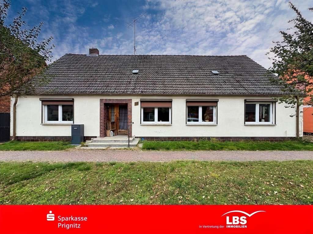 Immobilie in Bad Wilsnack - Familienfreundliches Haus mit viel Platz - Bild 0