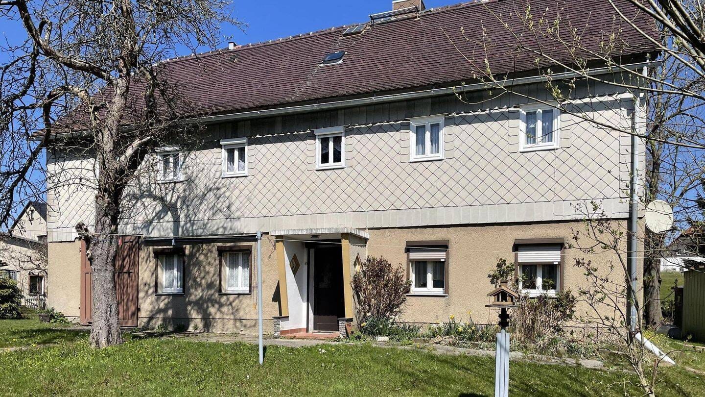 Immobilie in Neustadt in Sachsen - Wohnen mit historischem Flair - Bild 1