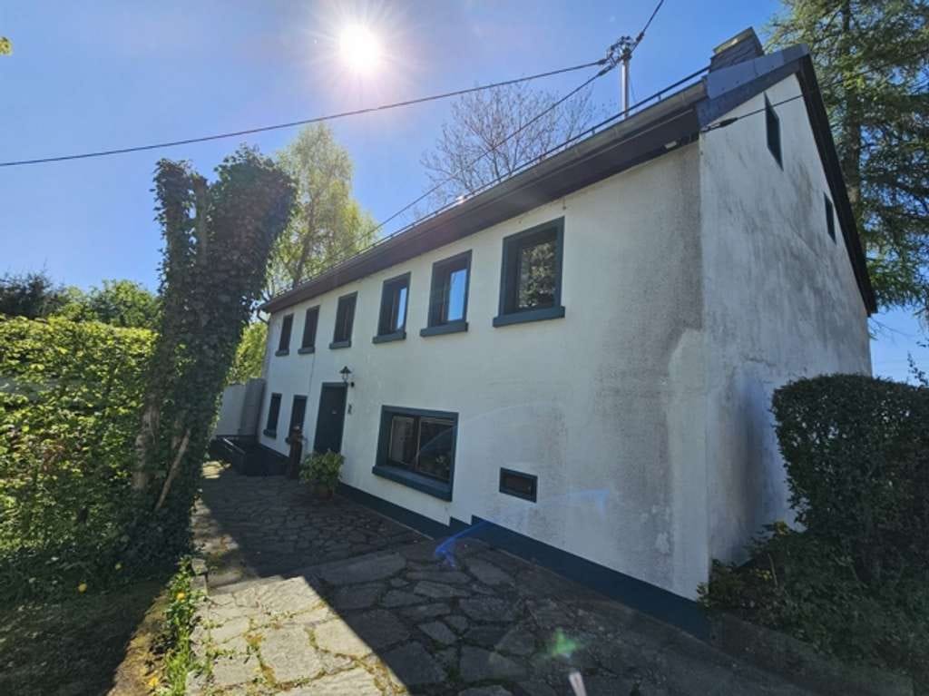 Immobilie in Hellenthal - Historisches Bauernhaus mit viel Charme, Gartenidylle und vielseitigem Nutzungspotenzial - Bild 1