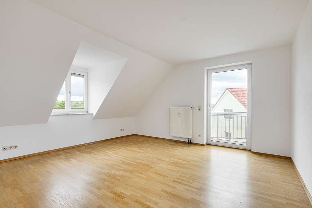 Immobilie in Weichs - Große Dachgeschosswohnung mit extra Studio & Garten - Bild 3