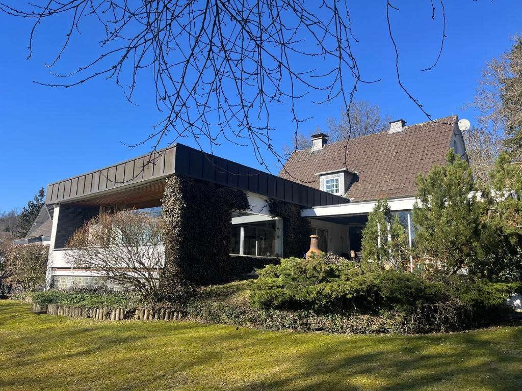 Immobilie in Medebach - / Stilvolles Einfamilienhaus in naturnaher Lage! - Bild 4