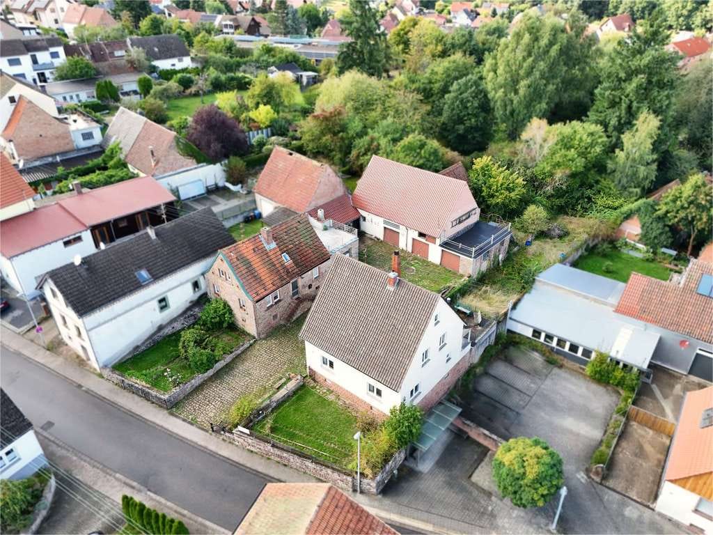 Immobilie in Stelzenberg - Viel Raum für Ideen: Einfamilienhaus mit Garten und Ausbaureserve - Bild 0