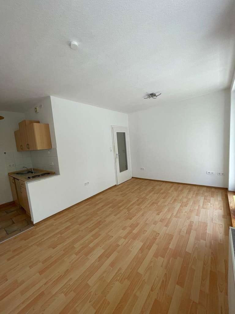 Immobilie in Delmenhorst - "Provisionsfrei" 2 Zimmer mit großem Balkon - Bild 3