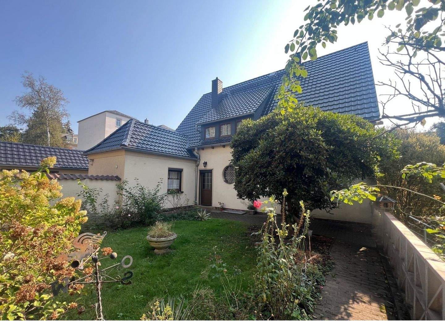 Immobilie in Radeberg - Charmantes Einfamilienhaus im Villenstil in Radeberg zu verkaufen - Bild 1