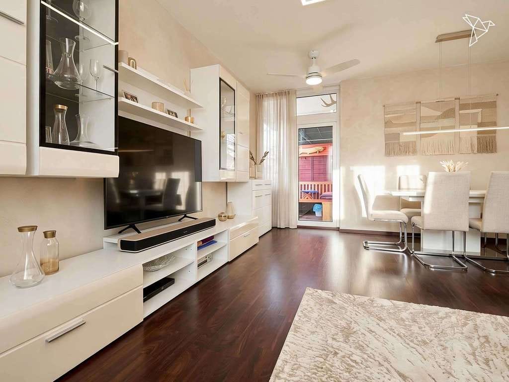 Immobilie in Ruppichteroth - IDYLLISCH WOHNEN AM FELDRAND 🌾💡3-Zimmer-Wohnung mit Balkon & großem Potenzial in Ruppichteroth! - Bild 1