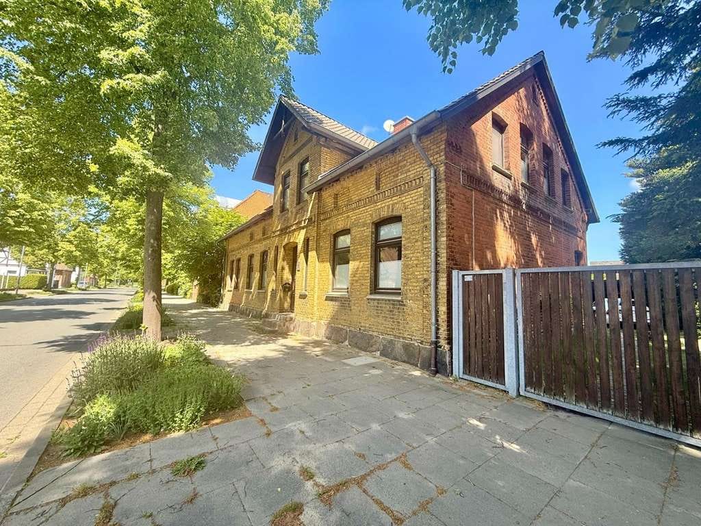 Immobilie in Bad Bevensen - RESERVIERT: Charmantes Mehrfamilienhaus mit drei Wohneinheiten in TOP Lage von Bad Bevensen - Bild 0