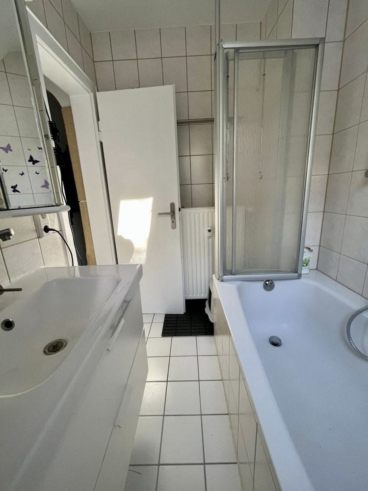 Immobilie in Hardegsen - Wunderschöne Etagenwohnung mit traumhaften Ausblick - Bild 1