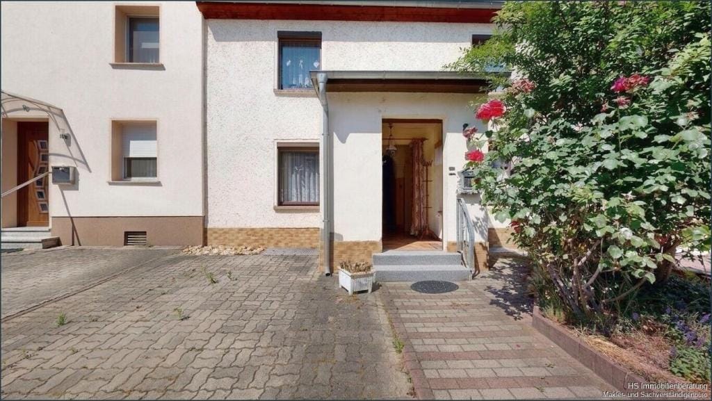 Immobilie in Leuna - Reihenhaus in Leuna - Bild 1