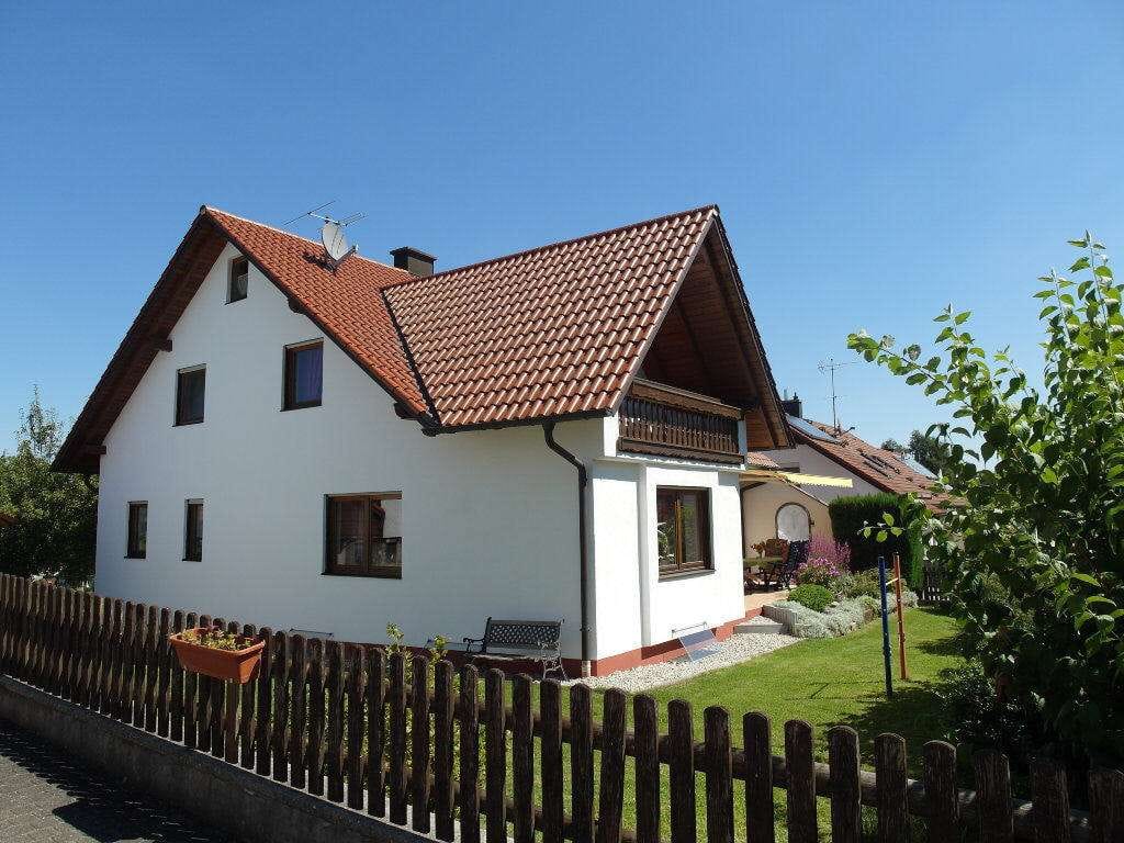 Immobilie in Ried - Großzügiges und gepflegtes  7-Zimmer Haus in Ried OT Baindlkirch mit Wohlfühlcharakter  - Bild 2
