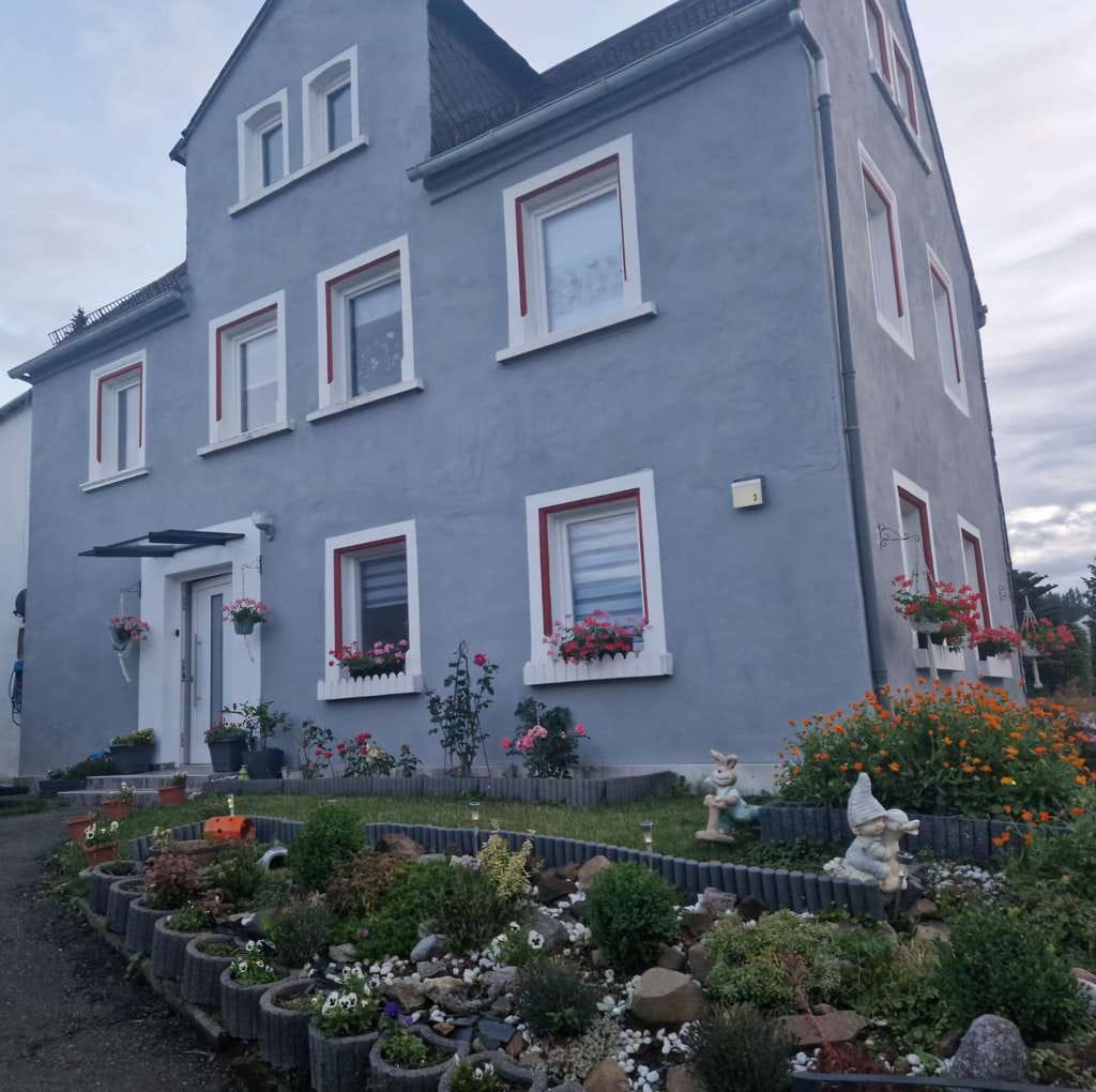 Immobilie in Selbitz - Provisionsfrei!Wohnen mit Charakter: Gepflegtes Einfamilienhaus in Selbitz - Bild 0