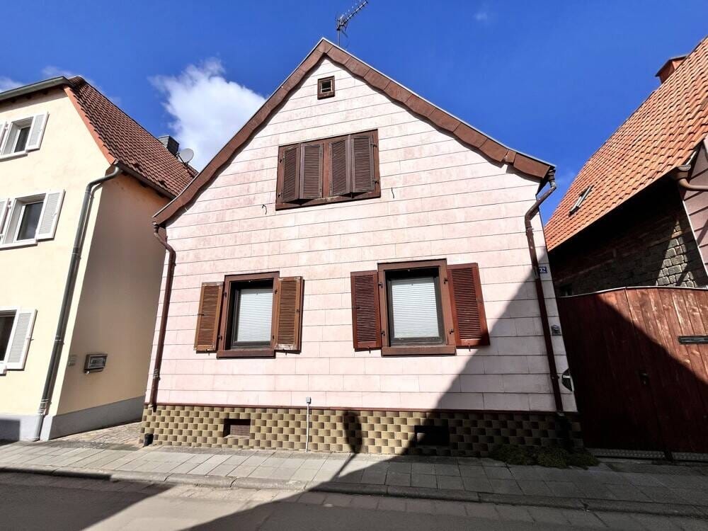Immobilie in Kirchheim an der Weinstraße - Mehr Charme geht nicht !! - Bild 1