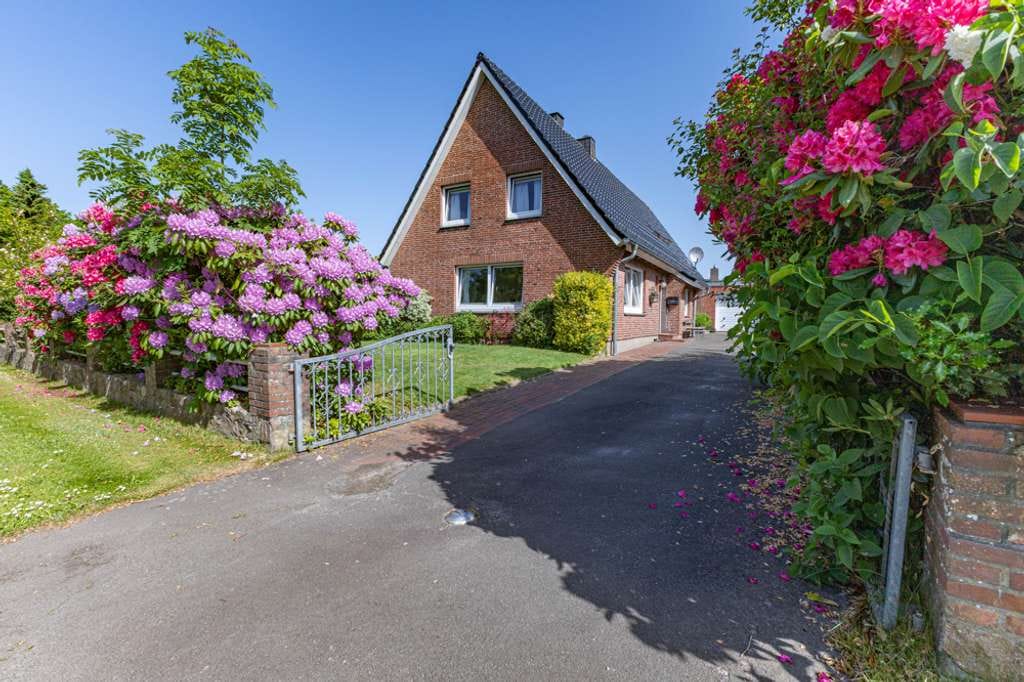 Immobilie in Welmbüttel - Wohnen in ruhiger Naturkulisse – Gepflegtes Zweifamilienhaus am Waldrand in Welmbüttel - Bild 1