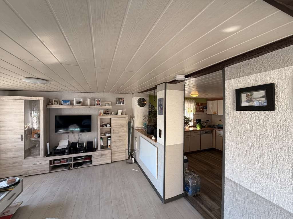 Immobilie in Amstetten - Idyllisches Einfamilienhaus in ruhiger Ortslage in Reutti - Bild 4
