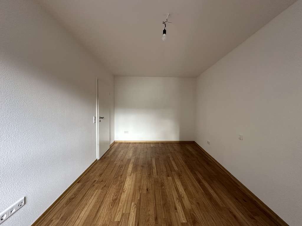 Immobilie in Lautertal - Modernisiertes Wohnen mit Terrasse und zwei Stellplätzen - Bild 4
