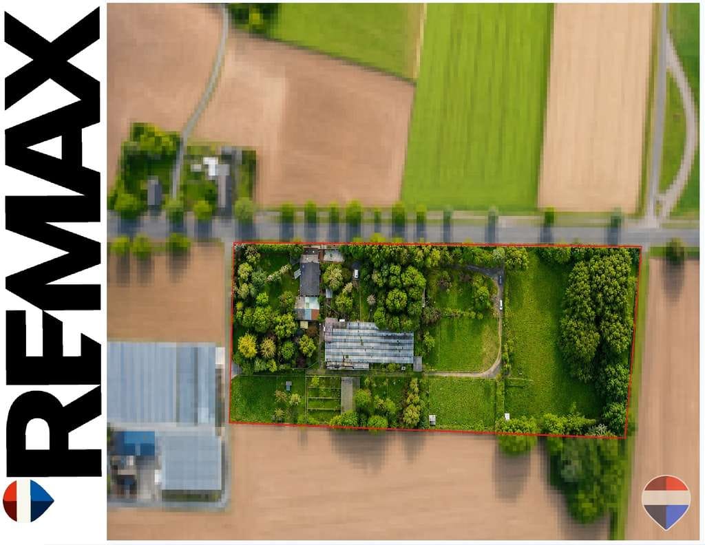 Immobilie in Straelen - Viel Platz für Visionen:
2 Wohnhäuser  auf ca. 20.000 m²  Grundstück mit Entwicklungspotenzial! - Bild 0