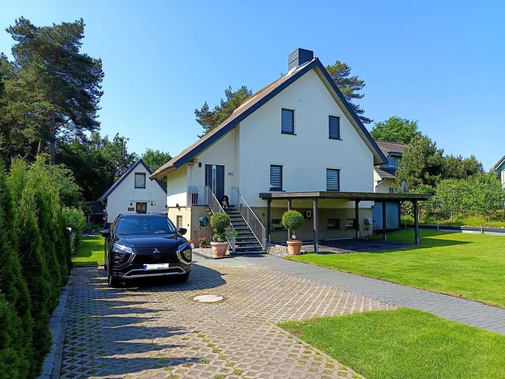 Immobilie in Zempin - Insel Usedom EFH mit Gewerbe-Nebengebäude, wohnen wo andere Urlaub machen - Bild 1