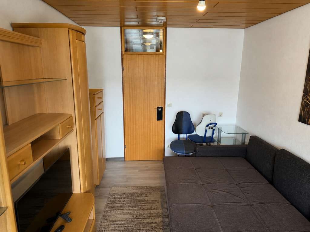Immobilie in Winnenden - "Wohnen mit Aussicht – großzügige 4,5-Zimmer-Wohnung mit zwei Balkonen in Winnenden" - Bild 4