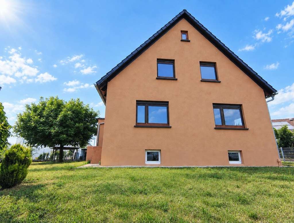 Immobilie in Hessigheim - Seltene Gelegenheit – 146 m² Wohnfläche, 835 m² Grundstück, 165 m² Scheune & viel Ausbaupotenzial - Bild 2