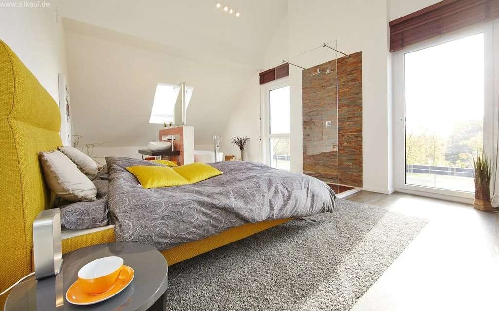 Immobilie in Pleinfeld - Modernes Mehrgenerationenhaus - Flexibles Wohnen mit Komfort und Stil - Bild 1