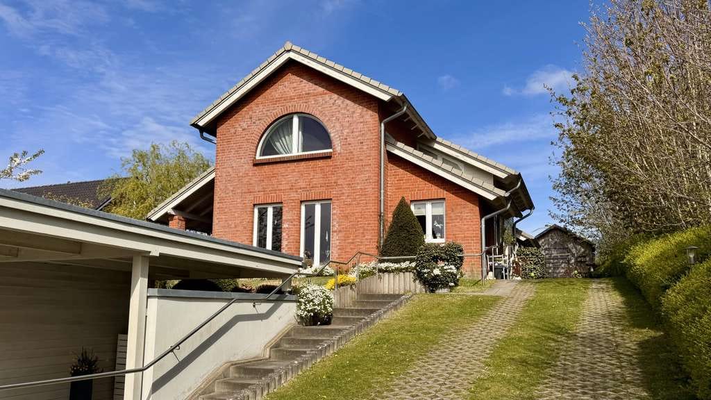 Immobilie in Nübel - Architektenhaus: My favorite place!  - Bild 0