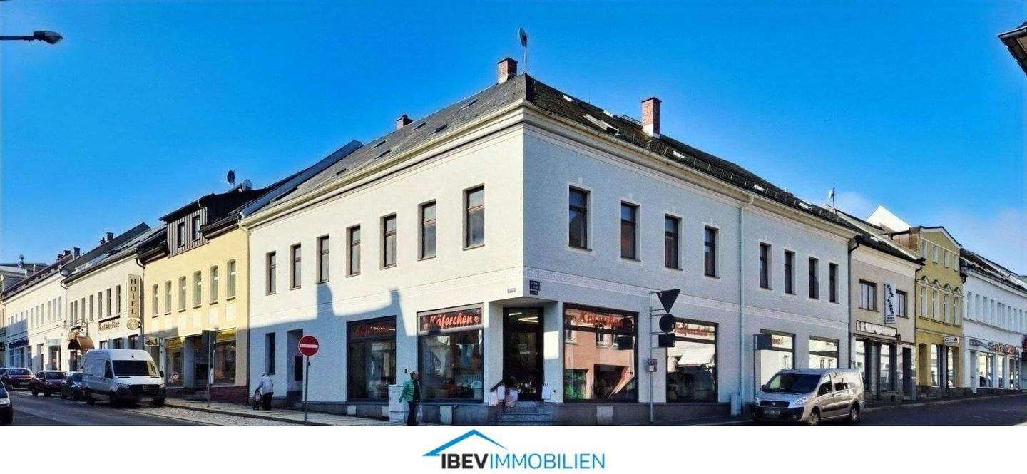 Immobilie in Falkenstein/Vogtland - Wohn- und Geschäftshaus im Zentrum Falkensteins - Bild 0