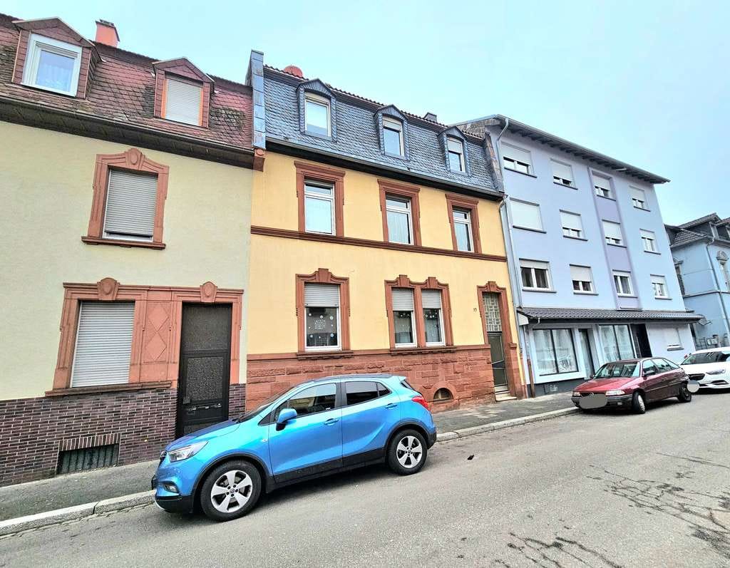 Immobilie in Kaiserslautern - Gepflegtes Mehrfamilienhaus in guter Lage in Kaiserslautern zu verkaufen - Bild 1