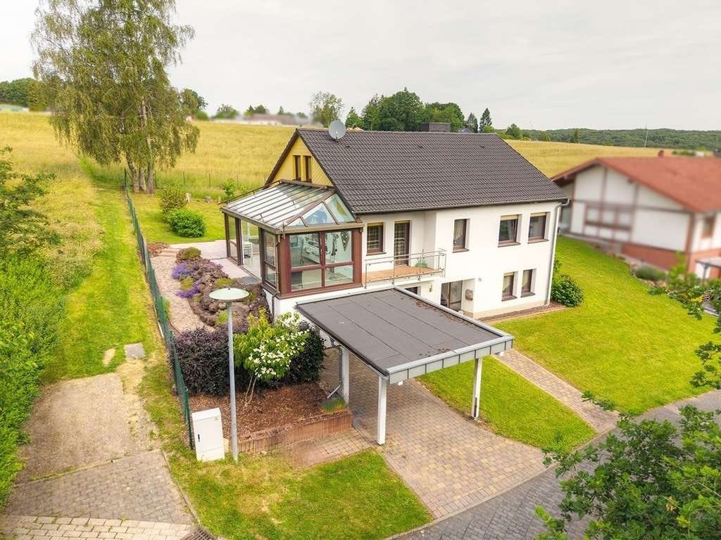 Immobilie in Breitscheid - Hübsches und modernisiertes Wohnhaus in toller Wohnlage von Breitscheid-Siebenmorgen - Bild 1