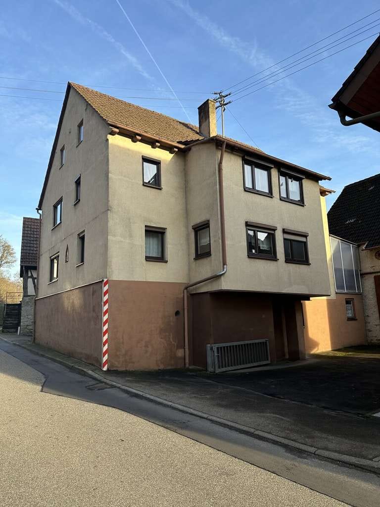 Immobilie in Schöntal - Charaktervoller Hof mit Haus, Garage und Nebengebäuden! - Bild 4