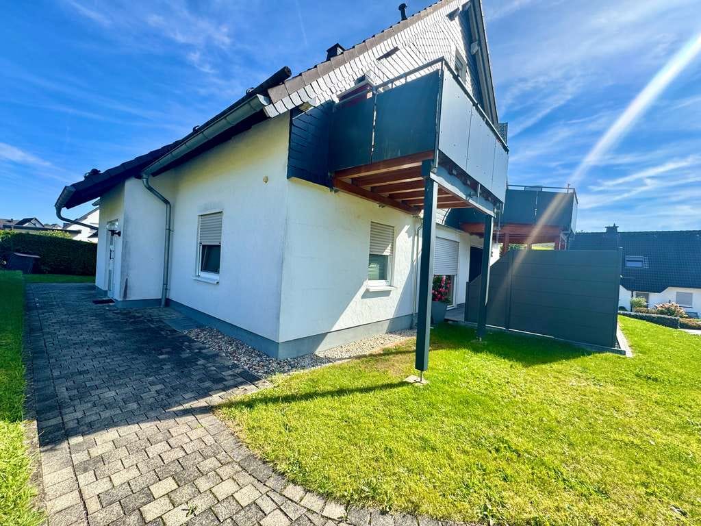 Immobilie in Olsberg - Moderne Souterrain Wohnung mit eigener Terrasse nahe Winterberg! - Bild 3