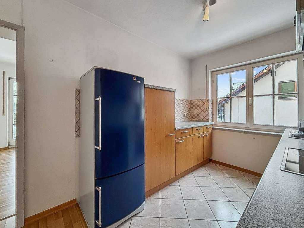 Immobilie in Marburg - Marburg-Michelbach: Helle 2-Zimmer-Wohnung mit 2 Balkonen, Tiefgargenstellplatz und Tageslichtbad - Bild 4