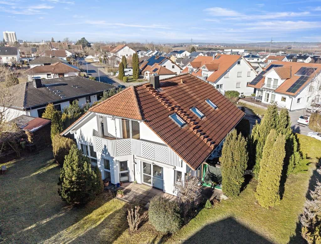 Immobilie in Dotternhausen - Idyllisches, gepflegtes Haus mit Einliegerwohnung - Bild 3
