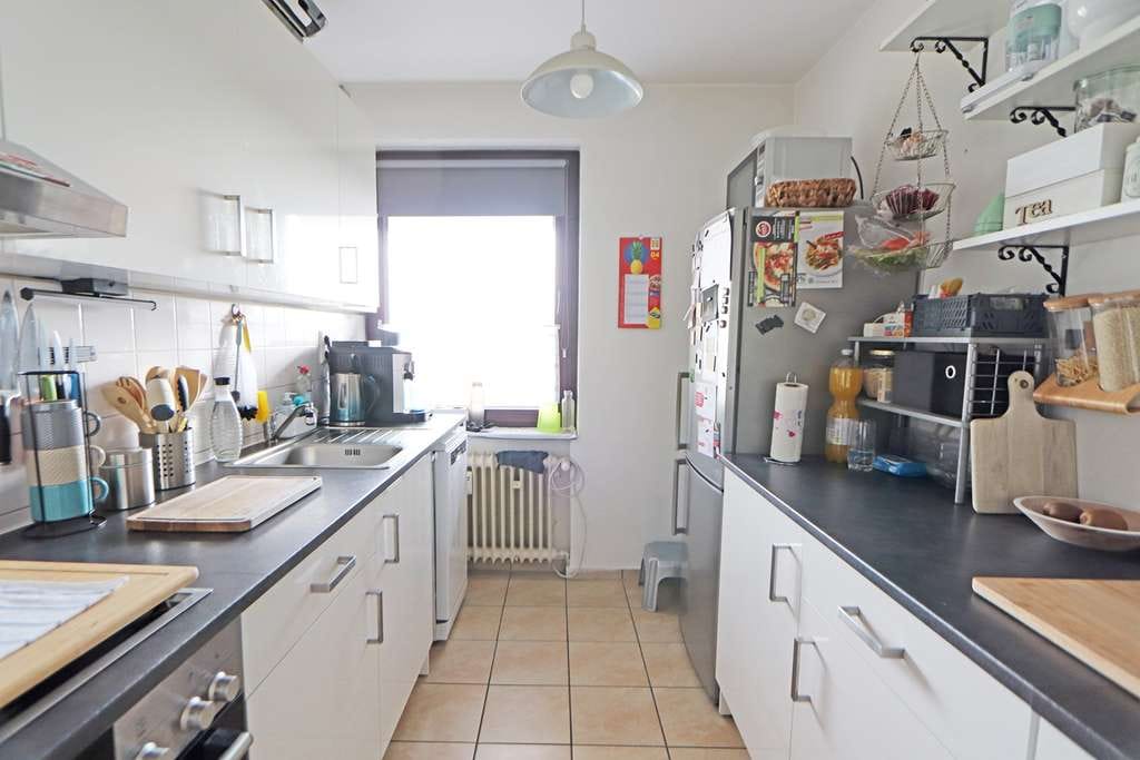 Immobilie in Lüneburg - Vermietete Endetage mit herrlichem Südwestbalkon & Weitblick! - Bild 4