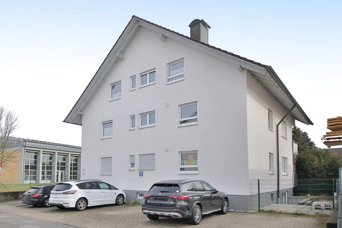Immobilie in Malsch - Sanierte Kapitalanlage mit guter Rendite, drei Garagen und langjährigen Mietern in Malsch - Bild 1