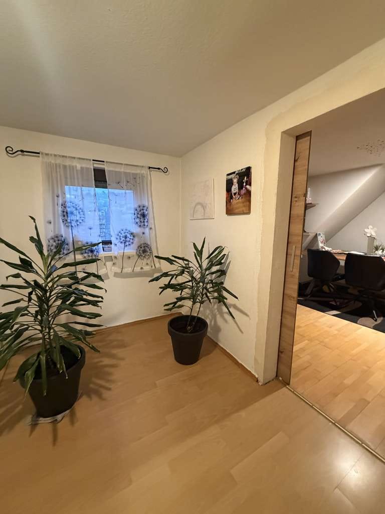Immobilie in Elztal - Charmantes und gepflegte Doppelt Haushälfte in  Dallau mit sonnigem Garten und Garage! - Bild 4